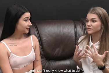 女儿，我欺骗了我的父亲，唯一能帮助我的就是和他做爱。