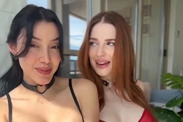 互相鞭打，然后又互相排斥--但却充满温情 💕