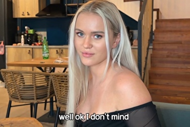 她说她不是一只可怜的鸭子🦆 而且从第一次做爱开始，她就允许creampie。