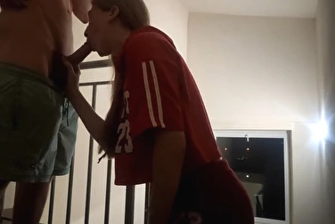 在入口处安装了一个隐藏的摄像头，看看我拍到了什么!